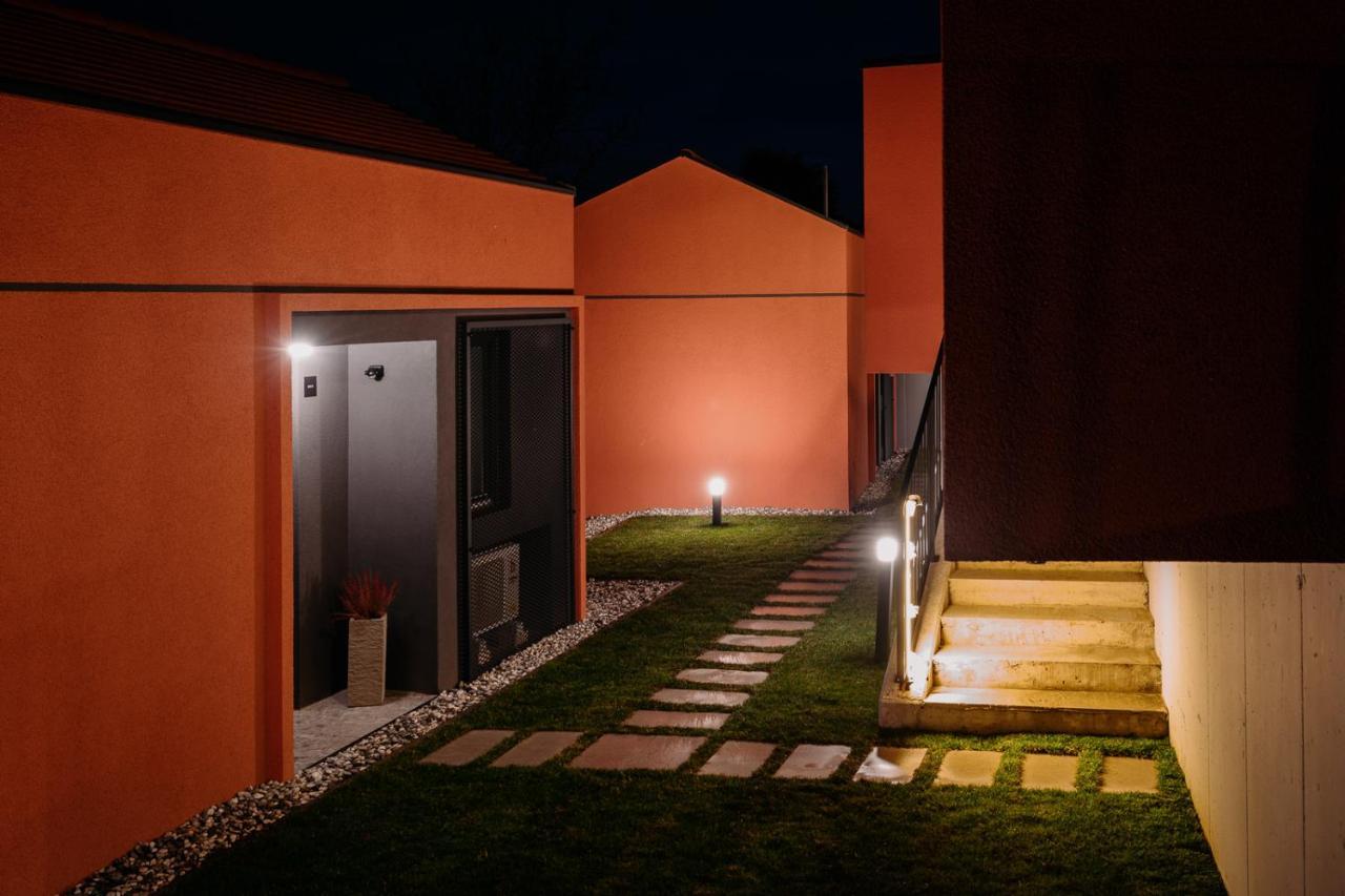 فيلا Glamping Senesalina Kojsko المظهر الخارجي الصورة